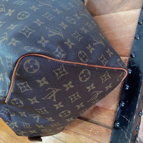 Vintage Louis Vuitton Speedy 40 - Picture 6 of 8